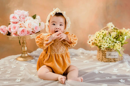 林芝宝宝从鼻子里溢奶处理